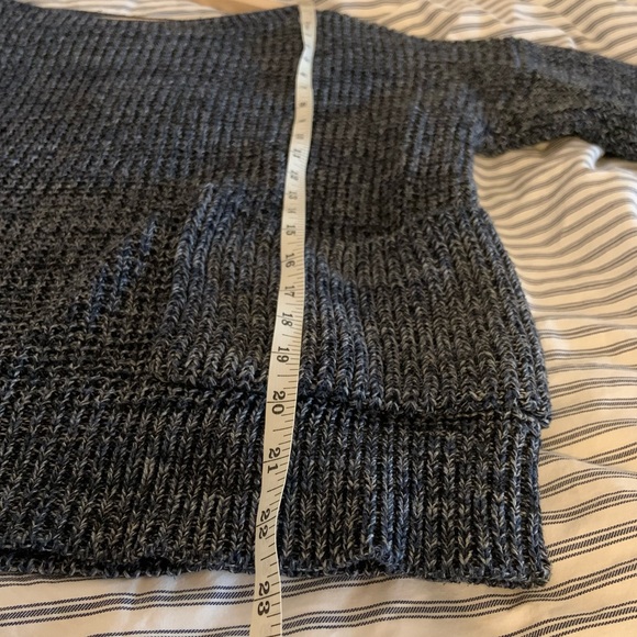 VICTORIA’S SECRET knitted Cotton Sweater With Pockets Size Medium / 100% Cotton. - Picture 13 of 17